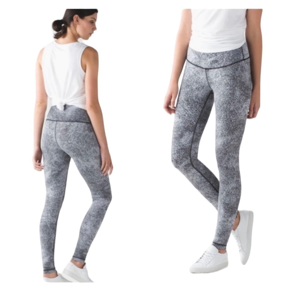 Lululemon Wunder Under Pant Hi-Rise 32” Luon Spray Jacquard White Black Sz 2